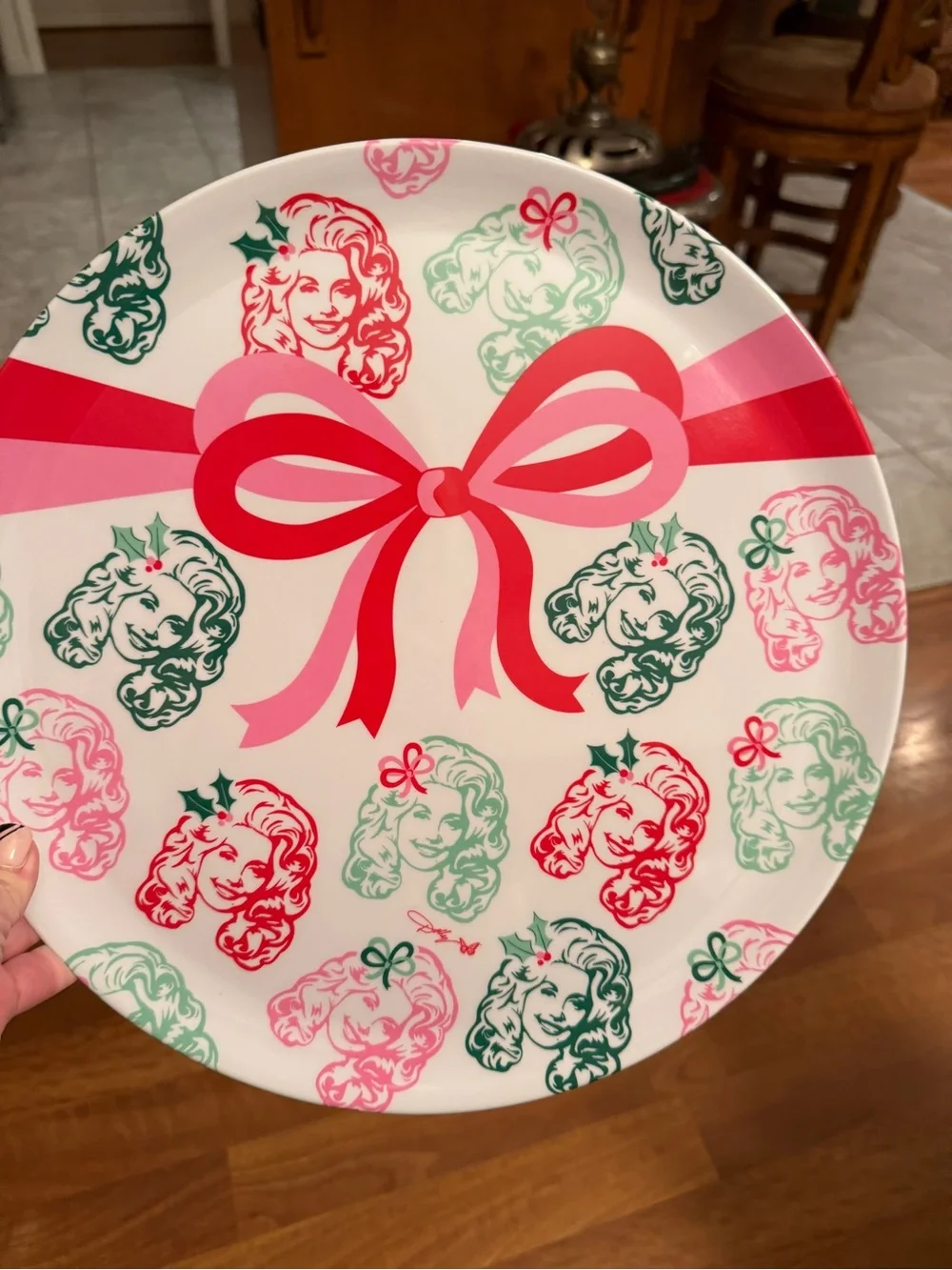 Festive Dolly Parton Pink & Green Holiday Serving Plate with Ribbon Motif 14.7